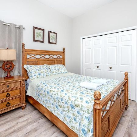 Palm Harbor Paradise - Lovely Home With Pool & Hot Tub Exteriör bild
