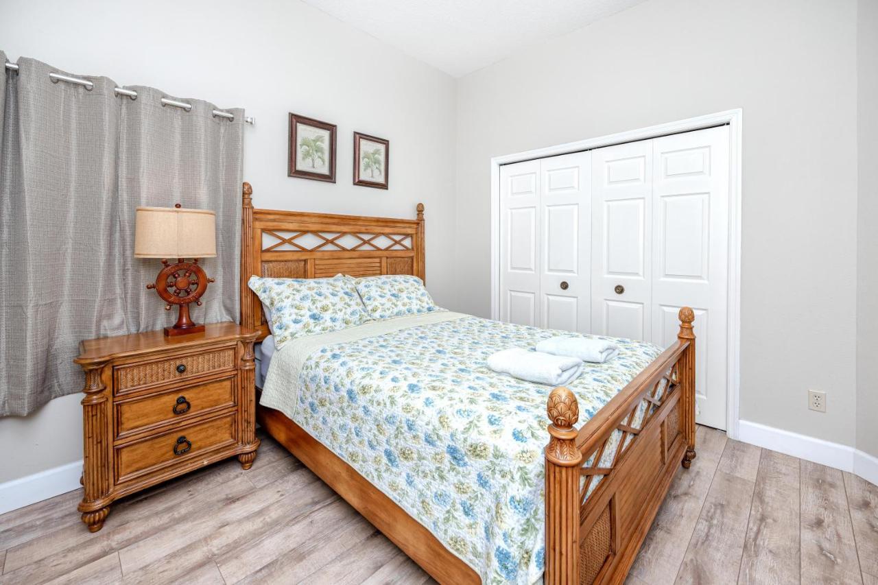 Palm Harbor Paradise - Lovely Home With Pool & Hot Tub Exteriör bild